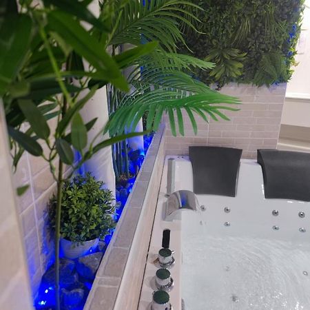 Espectacular Apartamento Con Spa Privado Miami Playa Εξωτερικό φωτογραφία