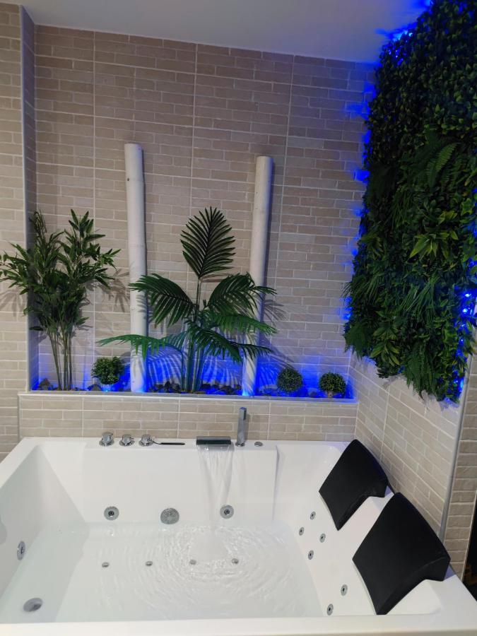 Espectacular Apartamento Con Spa Privado Miami Playa Εξωτερικό φωτογραφία